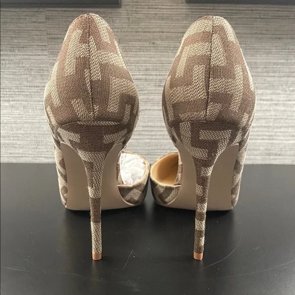 Shoe Dazzle Brown Patterned Heels - Picture 8 of 8